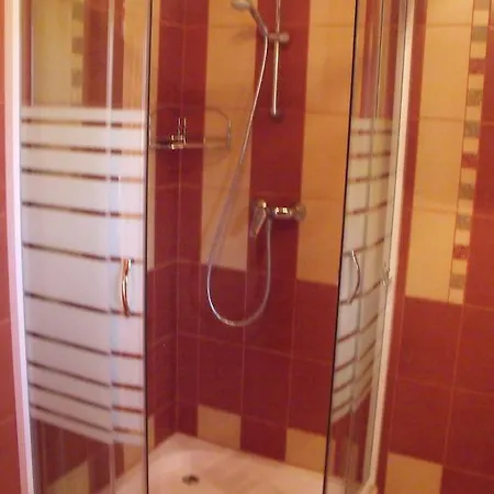 Nyaraló Tündérviola