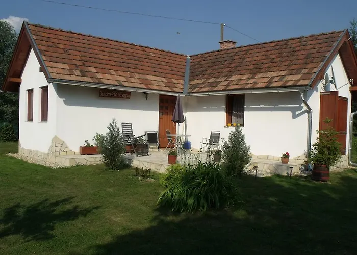 Case de vacanță Tuenderviola