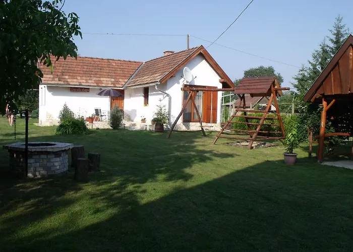 Case de vacanță Tuenderviola Szalafő